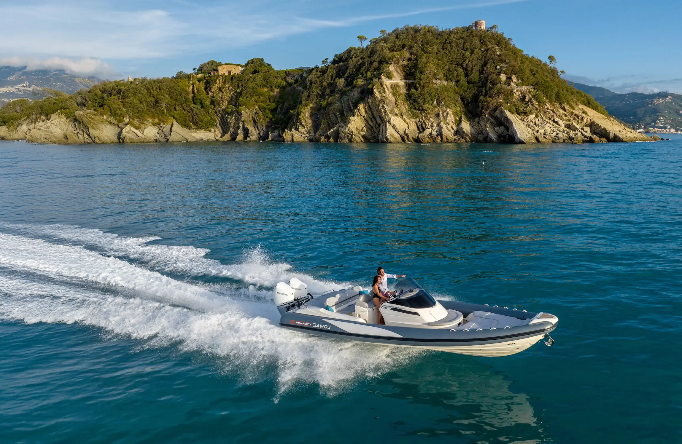 Lomac Milano Adrenalina Serie van Blue Lobster Yachts